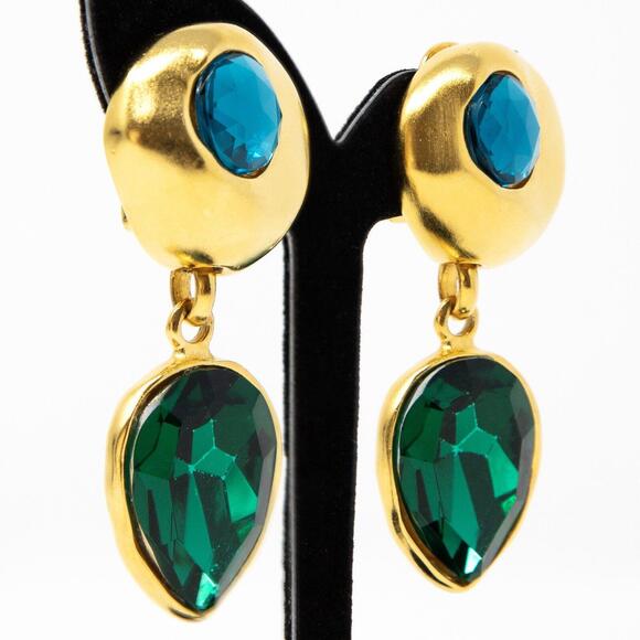 Vintage Ben-Amun Gold Tone Metal Blue Green Faceted Stone Clip On Earrings 2“ - Picture 2 of 9